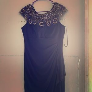 Selling A dress blue with diamond on the chest